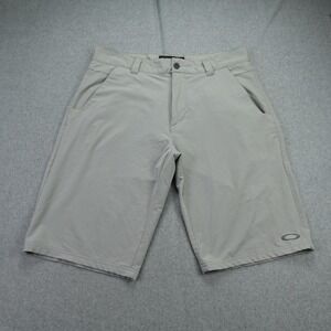 Oakley Shorts Mens 34 Gray Stretch Activewear Casual Golf